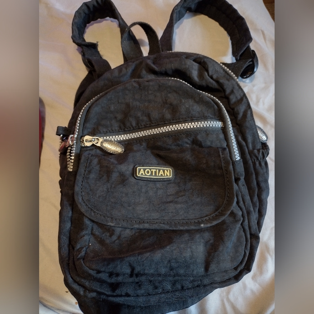 Backpack - Picture 2 of 2